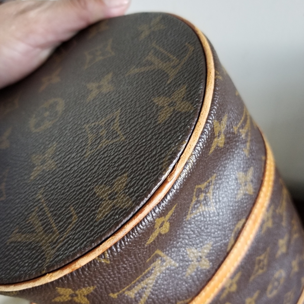 Sale! Louis Vuitton  papillon 30 bag - Picture 13 of 16